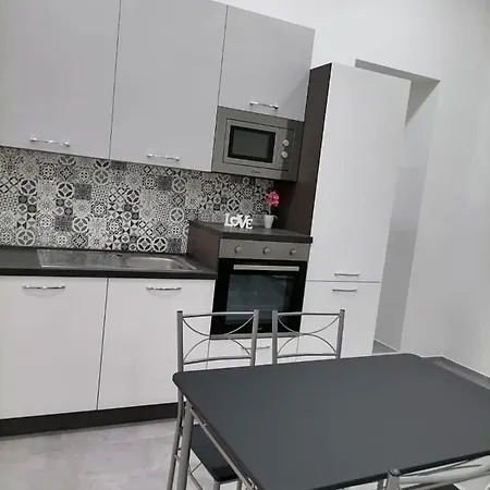 Darsena Apartments1 *