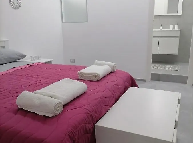 Darsena Apartments1 Apartment